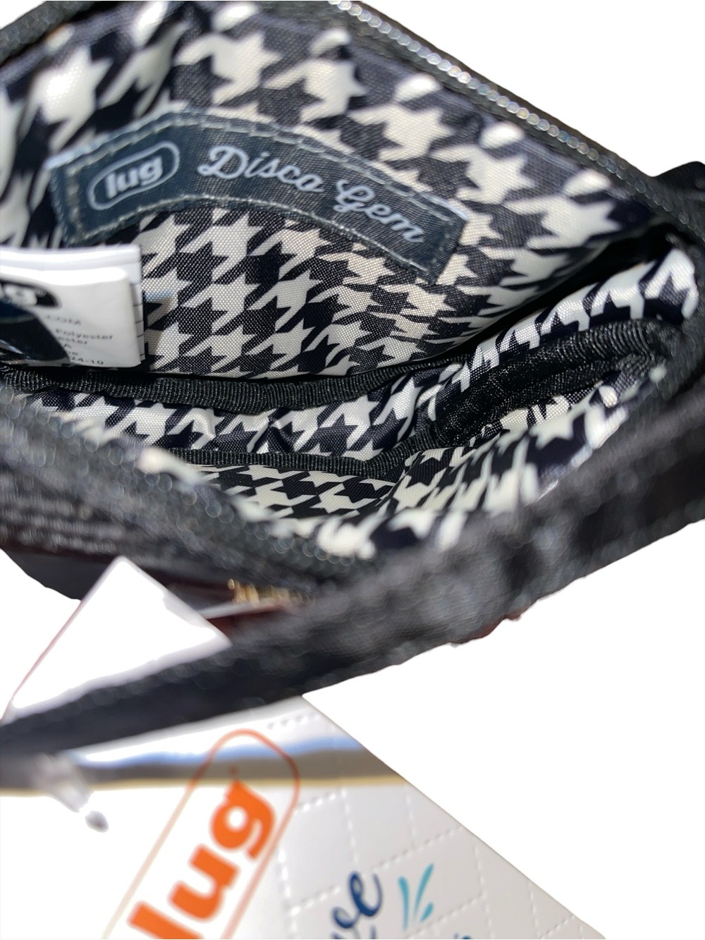 LUG DISCO PLEATED POUCH - Picture 2 of 3